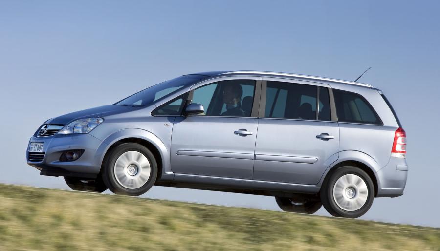  Opel Zafira 2008 года  (фото 21 из 72)